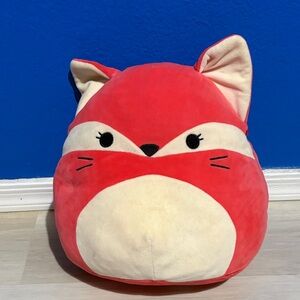 Fifi Squishmallow! 🦊